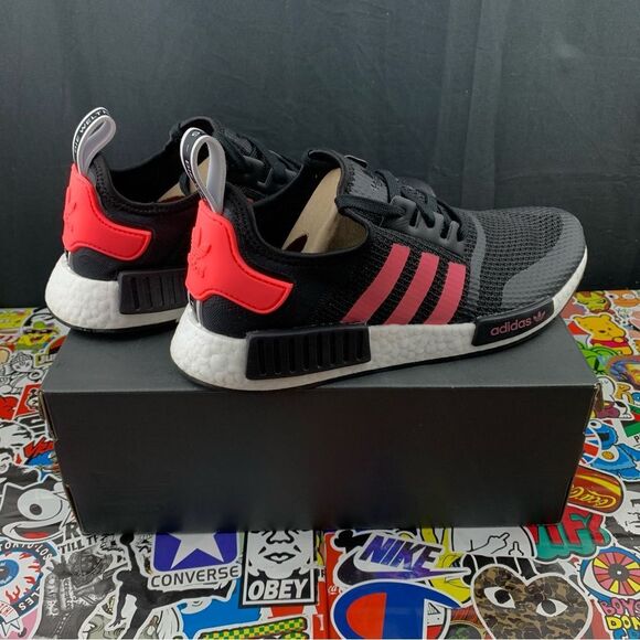 Adidas NMD R1 Pink Stripe Size 10 Mens / 11.5 Women's - Picture 2 of 14